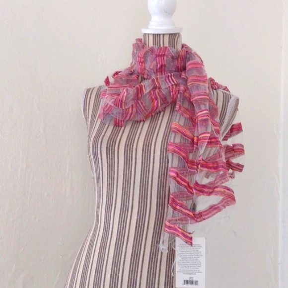 Rising Tide 100% Silk Pink Contemporary Summer Scarf NWT - Picture 6 of 11